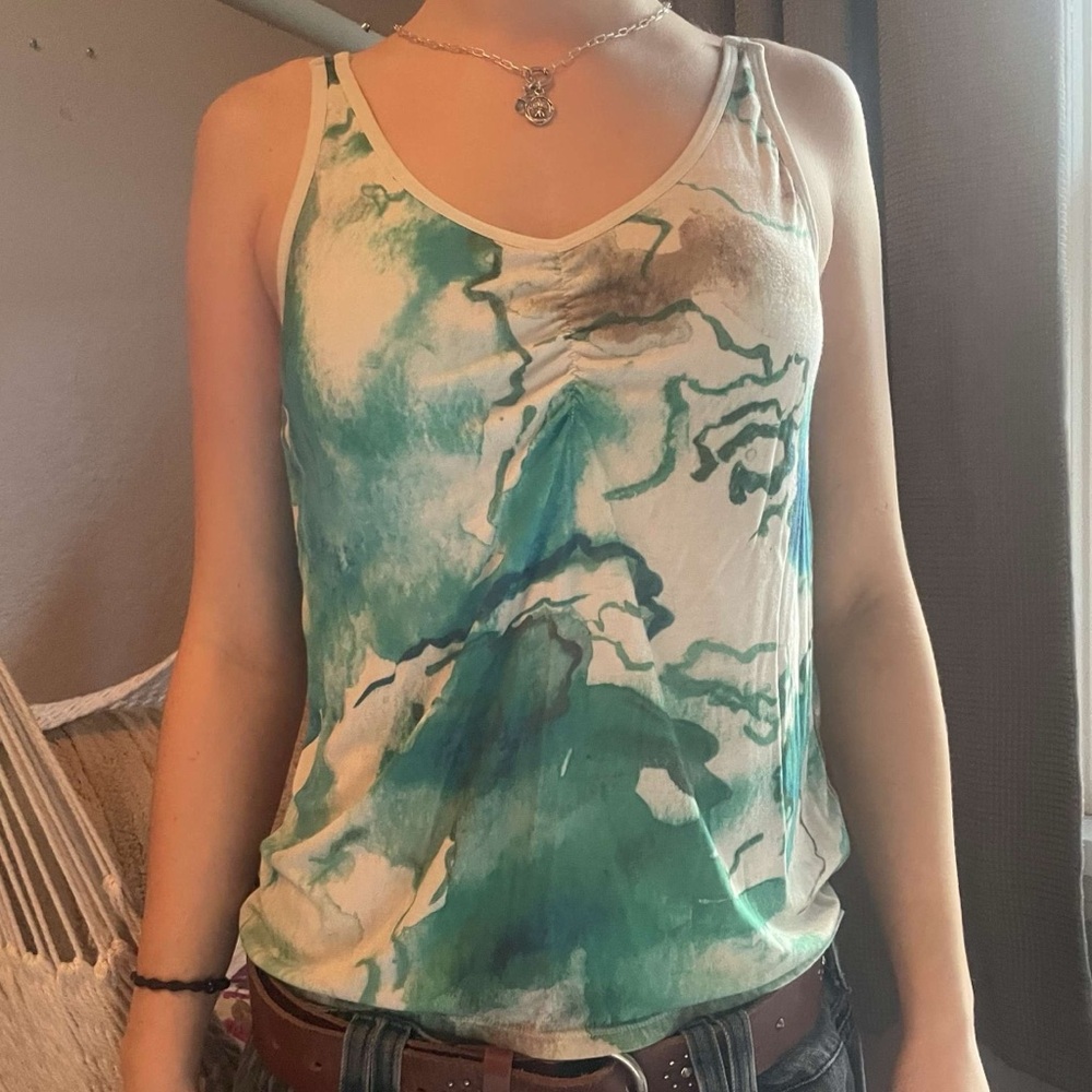 vintage richer poorer tank top